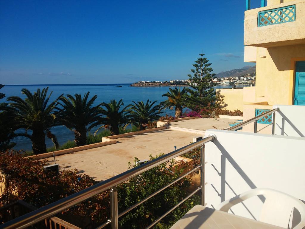 Blue Ocean Apartments Makrýgialos 외부 사진