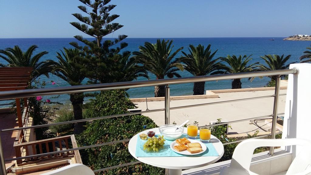 Blue Ocean Apartments Makrýgialos 외부 사진
