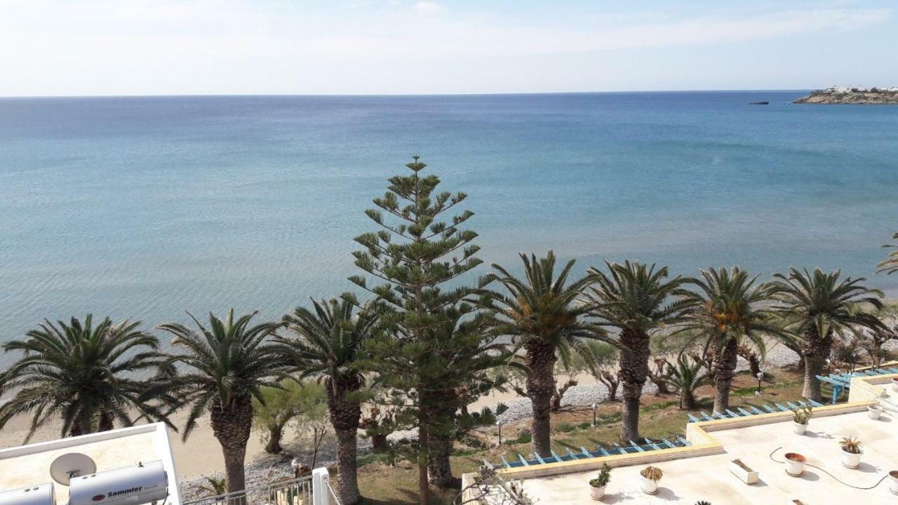 Blue Ocean Apartments Makrýgialos 외부 사진