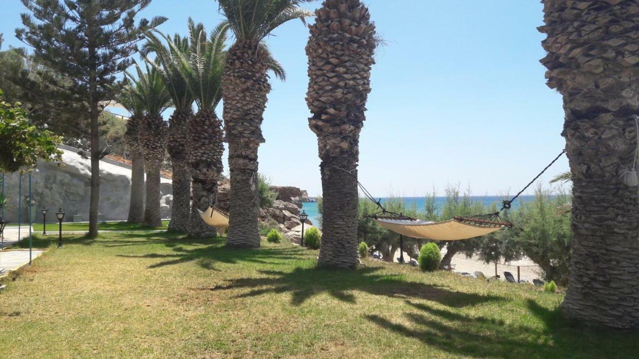 Blue Ocean Apartments Makrýgialos 외부 사진